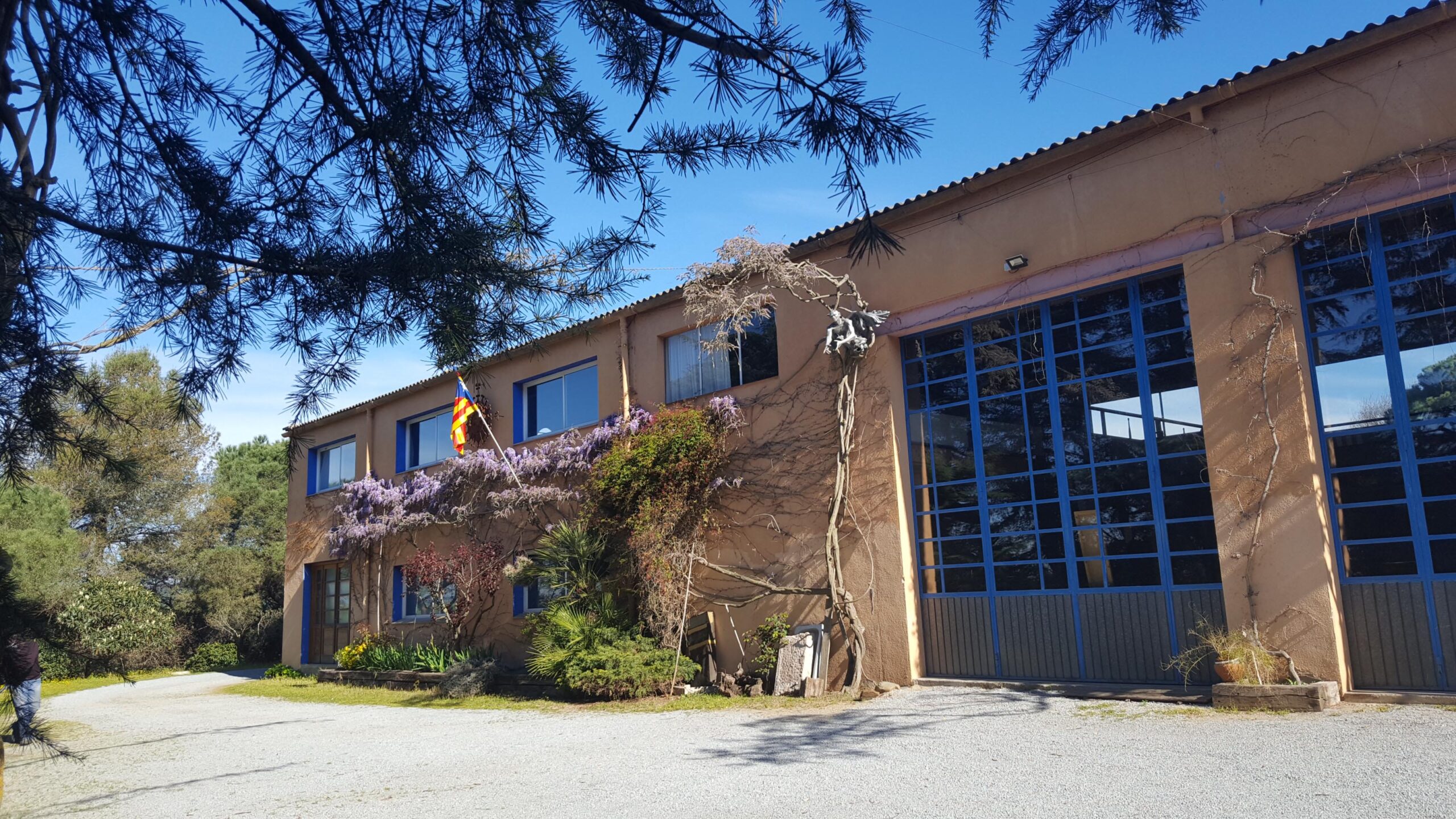 LA FACHADA